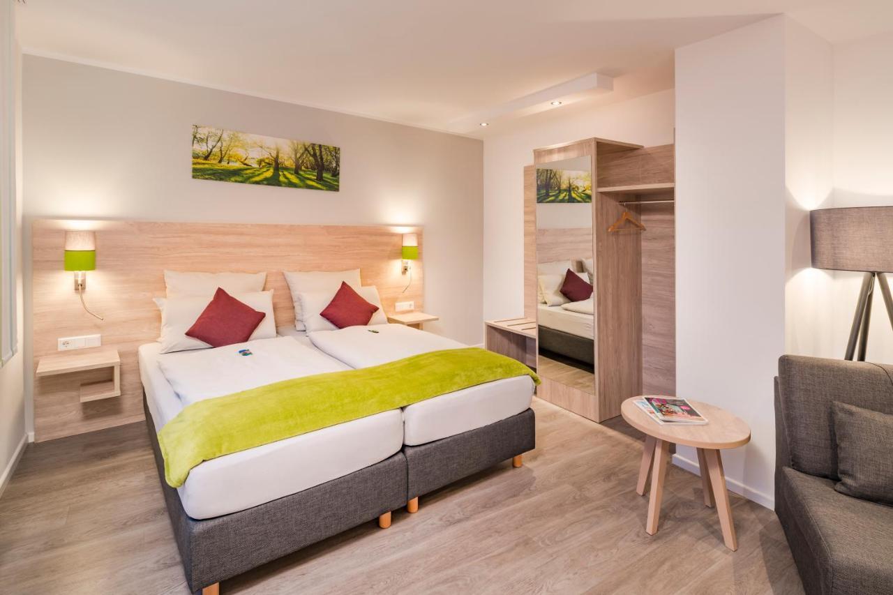 Landhotel Zur Bretzel บาเบนเฮาเซน ภายนอก รูปภาพ